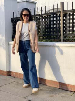 beige gilet