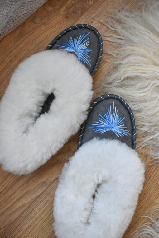 Women’s Sheepskin Moccasin Slippers – Peacock Blue