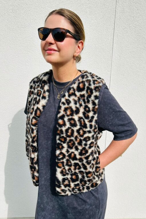 Short Merino Wool Gilet - Animal Print
