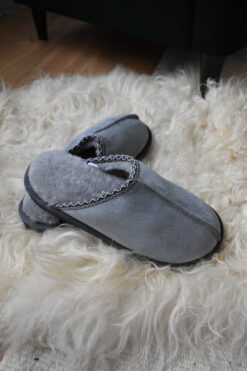 Men’s Sheepskin Slippers – Olive