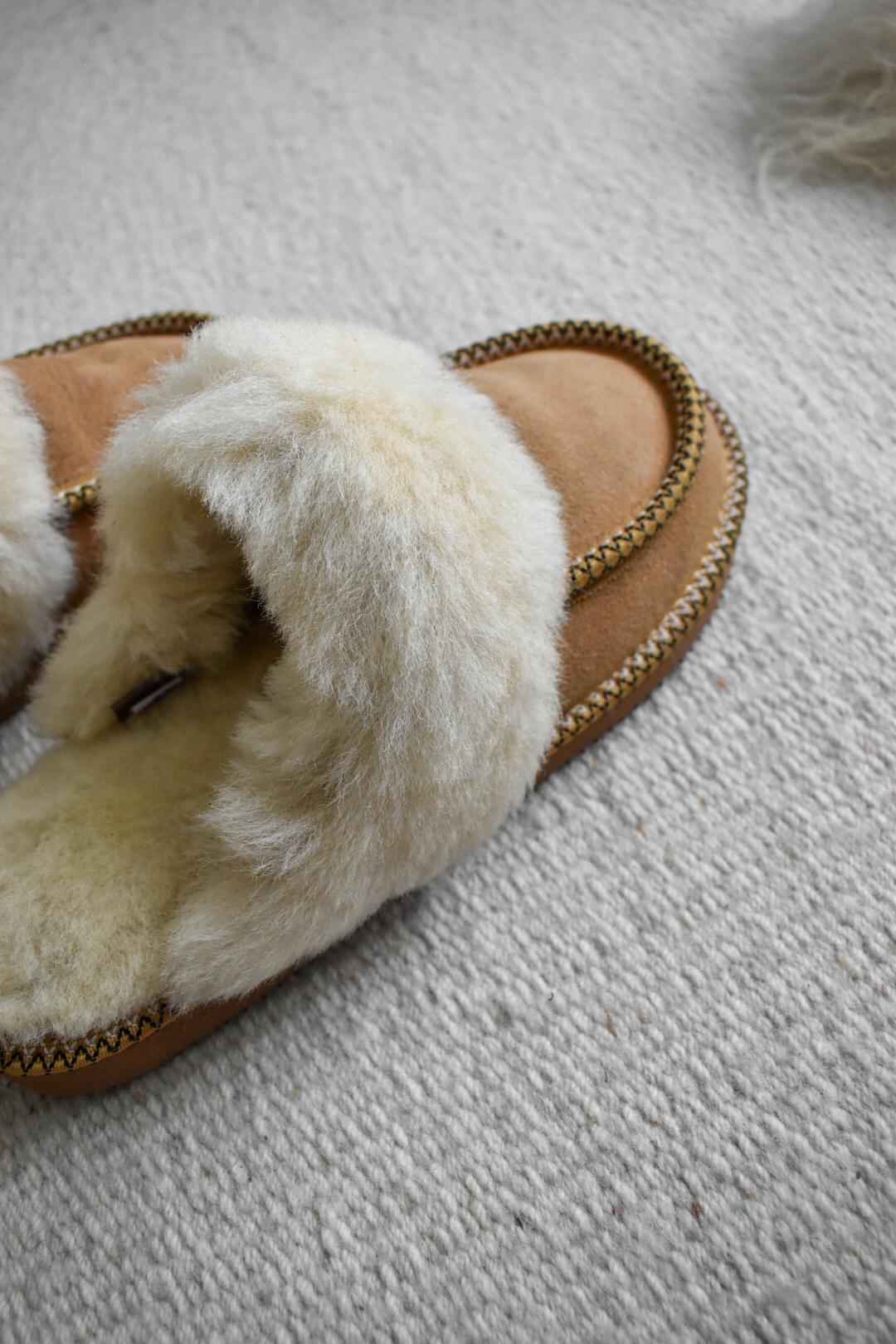 Beti Sheepskin Mule Slippers - Image 4