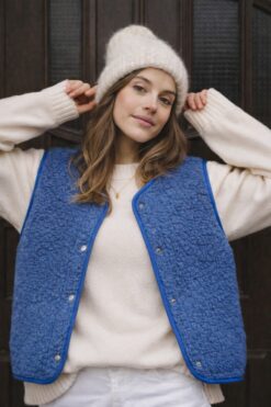 Boxy Snap Button Merino Wool Gilet HOPE – Sky Blue
