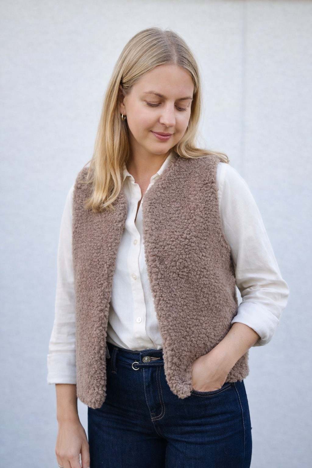 Short Merino Wool Gilet - Oak Brown
