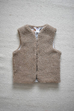 Short Merino Wool Gilet  - Oak Brown