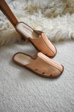 Men's Leather Slippers - Beige