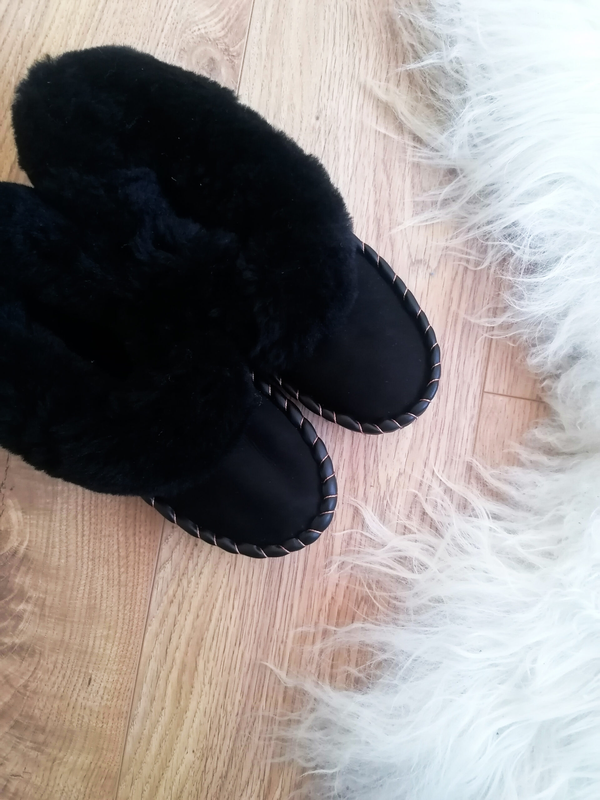 Women's Sheepskin Moccasin Slippers - Black - Image 2