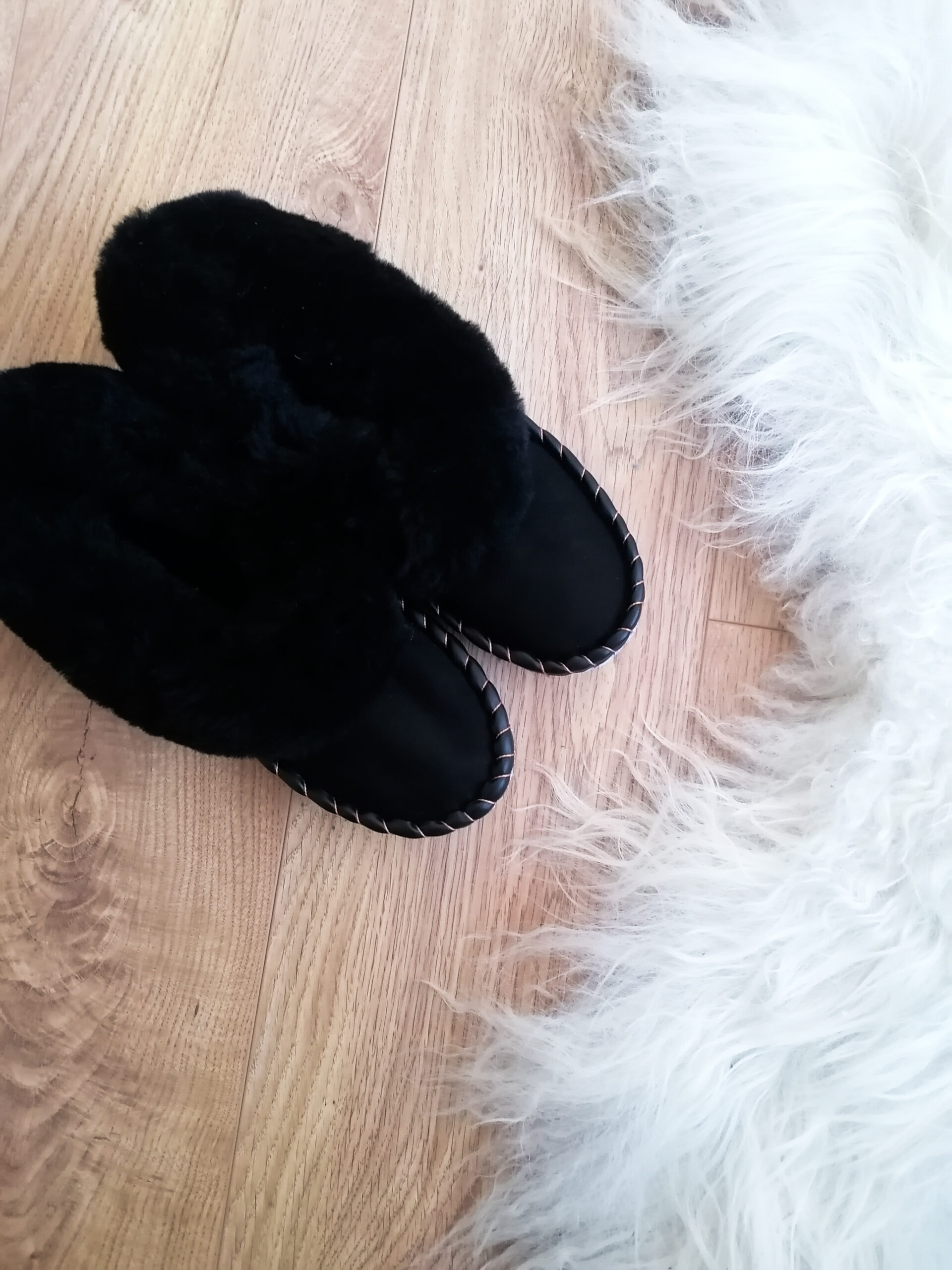 Women's Sheepskin Moccasin Slippers - Black - Image 3