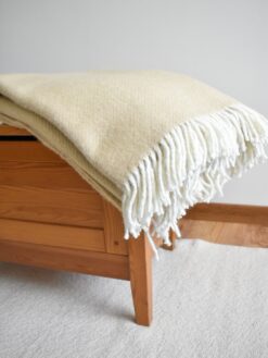 Pure Wool Blanket - Diagonal Stripes Beige
